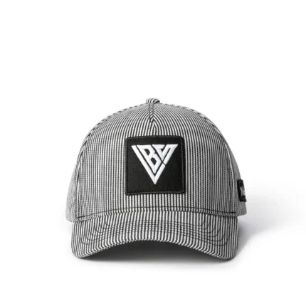 Noctis Snap back Hat Black
