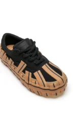 Yuratsu 100 Black Gum Shoes g