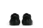 Yuratsu 100 Triple Black Shoes g